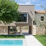 Villa Melon